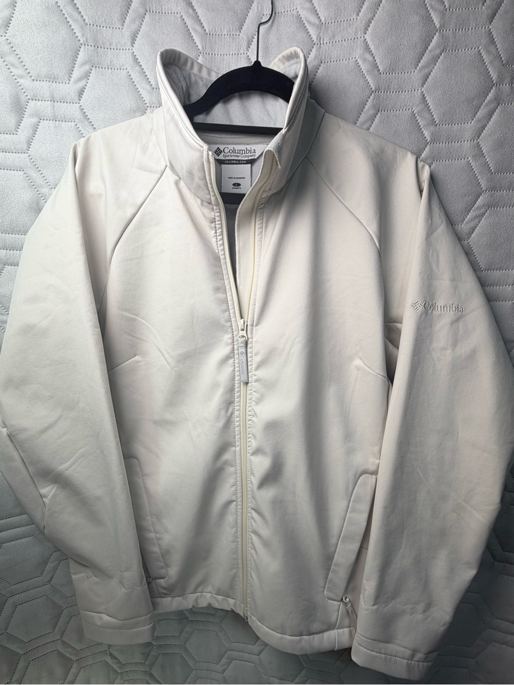 Columbia Men’s Cream Women’s Lightweight Softshell Jacket Sport Camping